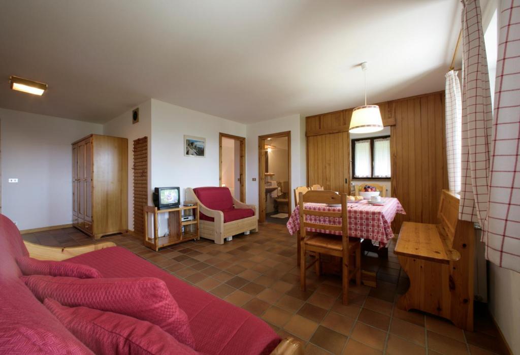 Apartments Gonzaga Canazei Rum bild